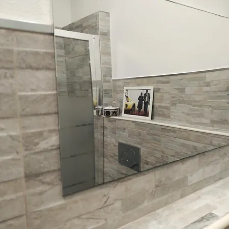 Apartment Center Vicolo With Parking *