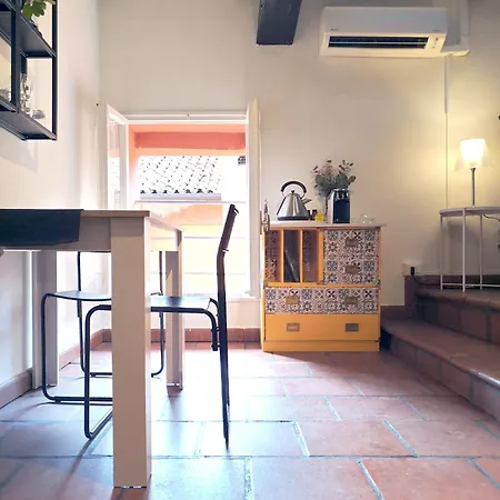 Apartment Center Vicolo With Parking Modena