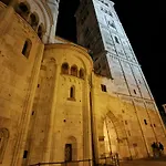 Apartament Center Vicolo With Parking