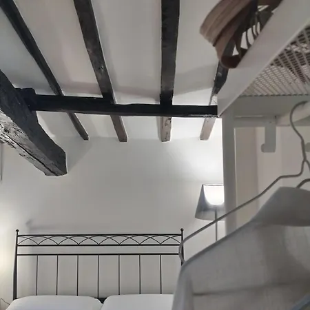 Apartment Center Vicolo With Parking Modena