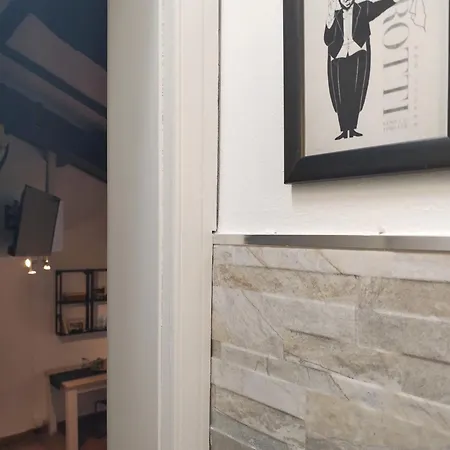 Center Vicolo With Parking * Модена