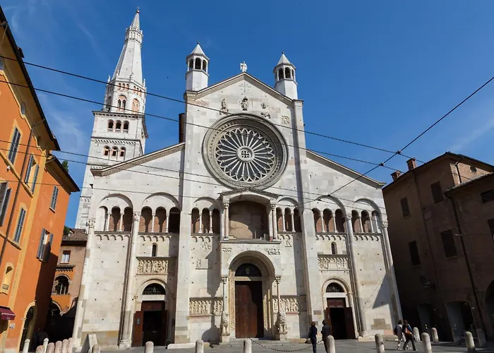 Center Vicolo With Parking Apartment *