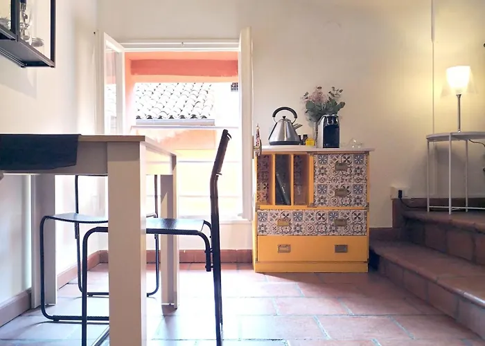 Apartment Center Vicolo With Parking Modena